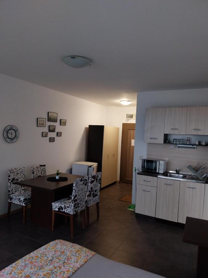 Созопол Апартаменти Azuro Exterior foto