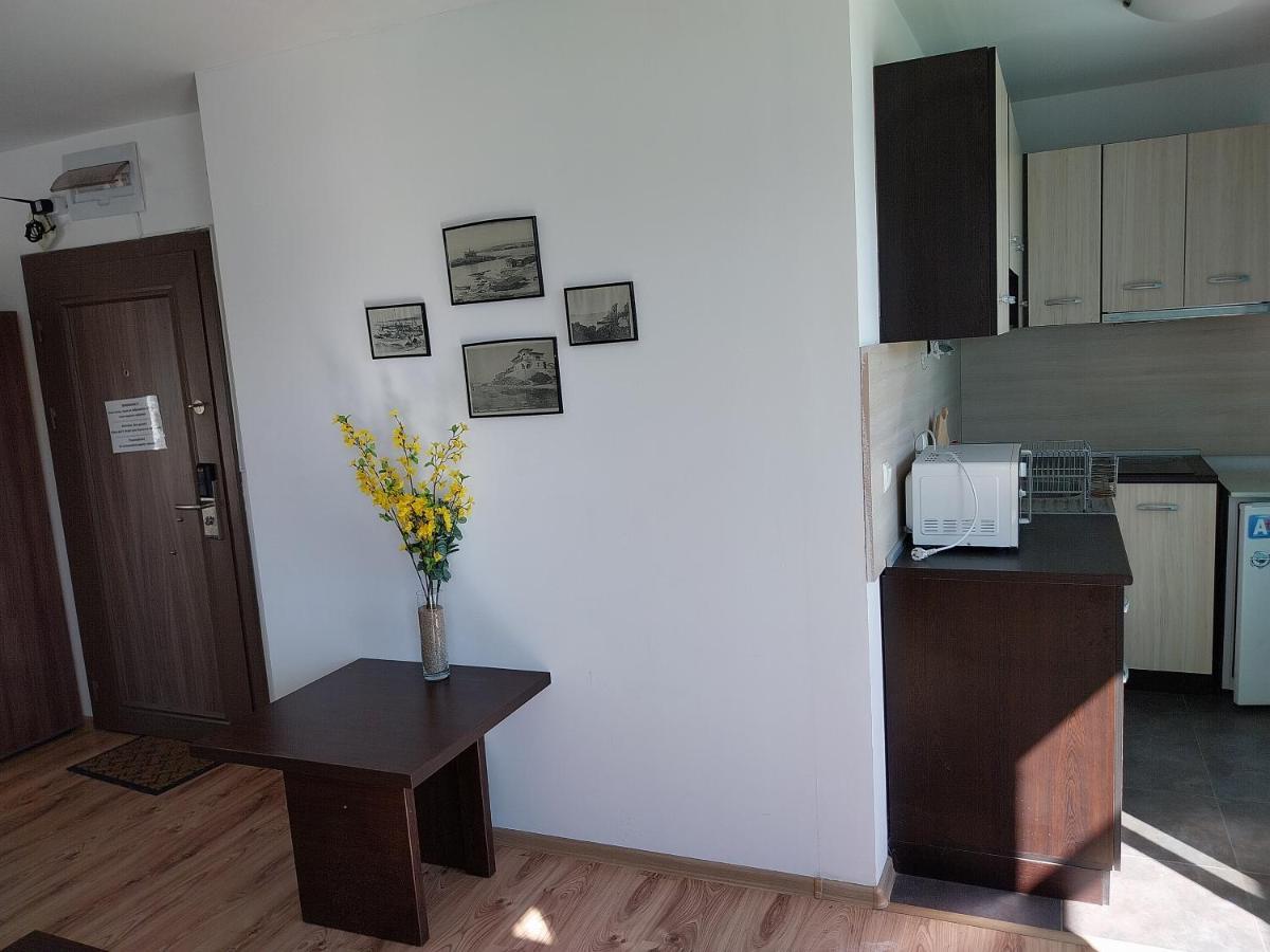 Созопол Апартаменти Azuro Exterior foto